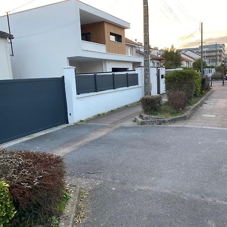 Appart Studio Rdc De Maison Avec Exterieur Proche Reims Tinqueux Exterior photo