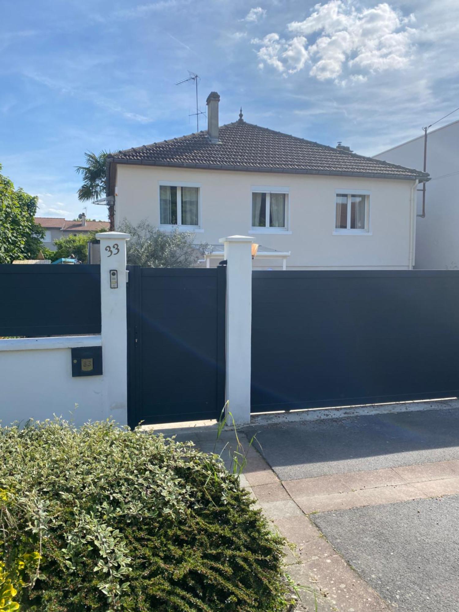Appart Studio Rdc De Maison Avec Exterieur Proche Reims Tinqueux Exterior photo